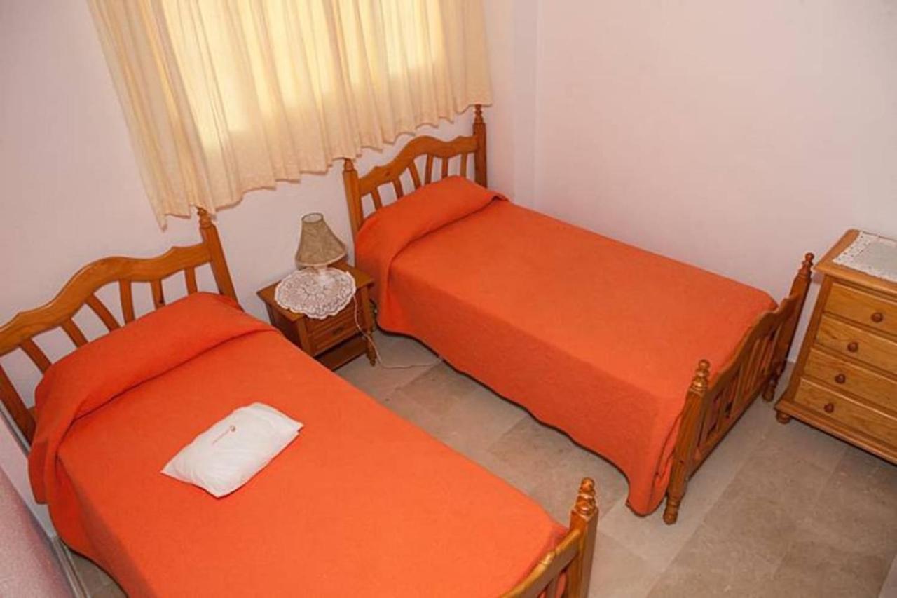 Apartamento En Nerja. Primera Linea De Playa Exterior photo