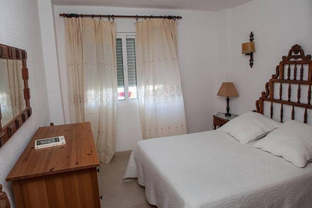 Apartamento En Nerja. Primera Linea De Playa Exterior photo